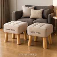 Tabouret de chambre de haute qualité avec tissu au design moderne et pieds en bois | Petits meubles en tissu et bois