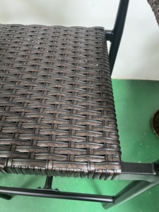 Taburete de Bar de Mimbre y Ratán Moderno, Resistente a la Intemperie, Comercial, Duradero, Color Café Espresso, Silla de Bar de Metal para Exteriores, Taburete de Aluminio - Product Image 6