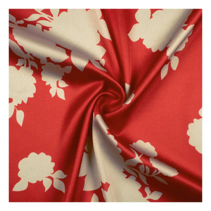 Tela Ligera y Transpirable de Alta Calidad con Diseño Floral Impreso Digitalmente y Personalizable para Uso en Prendas de Vestir, Reino Unido - Product Image 2