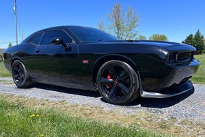 DODGE CHALLENGER SRT8 2012 USADO, Volante a la Izquierda/Derecha - Product Image 3