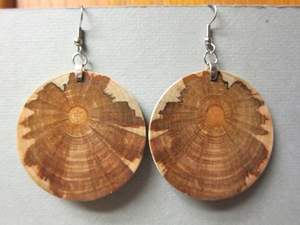 Indian Wood Crafted Ornaments Water Drop Loop Shape Earring Vintage Hollowed Wood Dangle Earrings for Woman at Best Low Rates - Product Image 4
