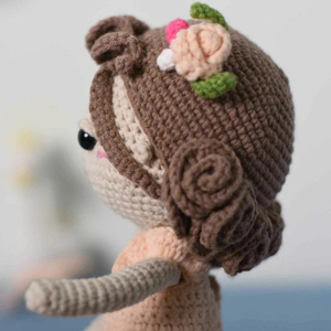 Jouet éducatif très vendu, ensemble cadeau pour enfants, poupée bébé avec petite poupée gratuite, design et couleur personnalisés, matériau en coton - Product Image 5