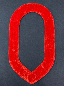 Collier maçonnique de luxe en velours rouge avec chaîne décorative en étoile plaquée or pour promotion - Product Image 2