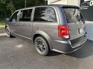 Dodge Grand Caravan SXT 2016 - Product Image 3