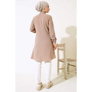 Chemise Latte à Col Volant - Product Image 3