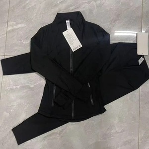 ชุดกางเกงขาสั้นโยคะ2ชิ้นชุดออกกำลังกายขาสั้นสำหรับผู้หญิงชุดออกกำลังกายขาสั้นสายไขว้สปอร์ตบราชุดวิ่ง - Product Image 6