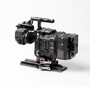 NUEVA Videocámara 4K UHD C300 Mark III con Montura EF - Product Image 1