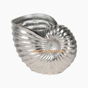 Cubos de botella de vino de Metal pulido dorado con diseño martillado clásico, nuevo patrón de Metal Barware, cubo de hielo de vino a la venta - Product Image 5