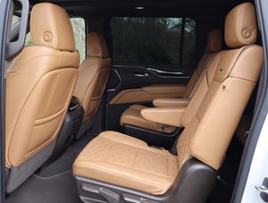 Limpio Usado 2021 Ca-dillac Esca-lade ESV Premium SUV De Lujo - Product Image 5