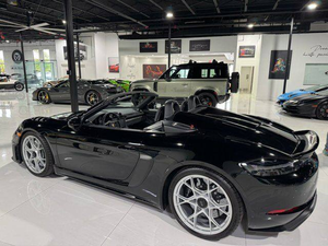 Voiture de sport Spyder RS 2024 d'occasion, modèle ouvert, avec configuration inspirée des courses - Product Image 1