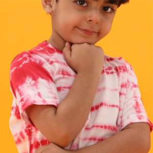 T-shirt tricoté en pur coton, longueur régulière, col rond, demi-manches, rouge, Tie and Dye, 100% - Product Image 6