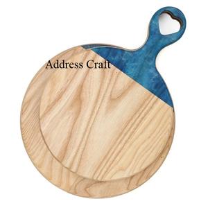 Tabla de quesos de madera y resina hecha a mano de la mejor calidad, herramienta de cocina creativa con logotipo personalizado para cortar queso - Product Image 6
