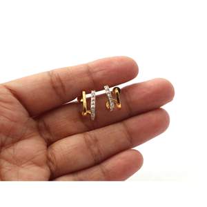 Pendientes de tuerca minimalistas de diamantes reales de oro sólido amarillo de 14K para mujer - Product Image 5