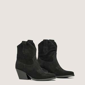 Elegante und stilvolle Leila Black Texan Ankle Bootie Schuhe - Product Image 3
