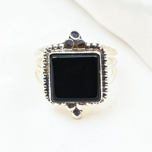 Anillo de piedras preciosas de ónix negro, joyería para mujer, joyería de estilo bohemio de Plata de Ley 925, anillo hecho a mano de tendencia, regalo para ella - Product Image 2
