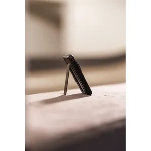 พาวเวอร์แบงค์แม่เหล็ก Redwood ความจุ 5000mAh ของขวัญส่งเสริมการขายที่ยั่งยืน - Product Image 2