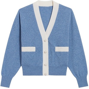 Logos personnalisés femmes col en V hiver tricot Cardigan Sororités fraternité Patchwork Street Wear décontracté printemps - Product Image 1