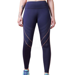 Diseño personalizado Tallas grandes Legging Poliéster Hecho Cintura elástica Legging Estilo único Mujeres Legging - Product Image 1