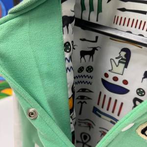 Veste universitaire de haute qualité, logo personnalisé, broderie, design, veste de baseball universitaire pour hommes, fabriquée au Pakistan - Product Image 3