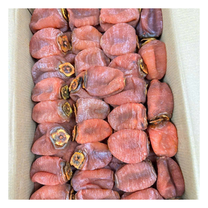 Kakis secs doux entiers, goût riche et sucré, moelleux et satisfaisant, soigneusement cueillis à la main, excellent choix de collation pour le thé, voyage - Product Image 1