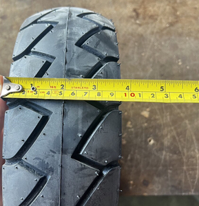 Sheng-I 100/60-8 ( 310X100) Neumático negro para sillas de ruedas eléctricas Heartway Mobility Scooters - Product Image 4