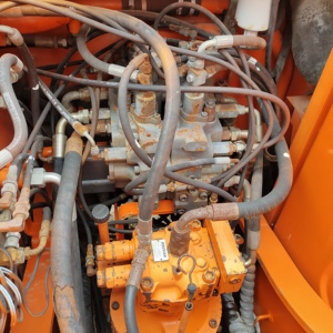 Excavadora Usada Doosan DH150LC-7 de Corea en Existencia, Excavadora Hidráulica de Alta Calidad a Bajo Precio, Excavadora de Orugas Usada DH150LC-7 - Product Image 6