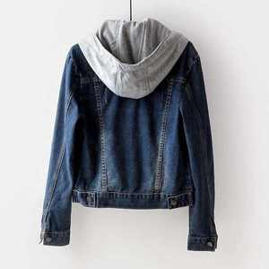 เสื้อผ้าฤดูใบไม้ร่วงที่มีลวดลายพิมพ์แบบแพทช์เวิร์คและสไตล์ยีนส์ - Product Image 1