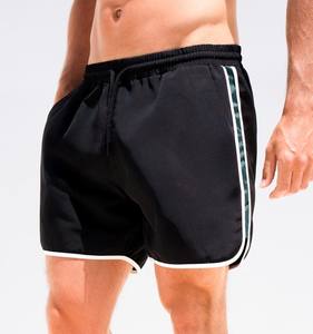 2025 dernière conception hommes Yoga-Style Shorts séchage rapide et tenue décontractée solide motif uni teint en gros - Product Image 4