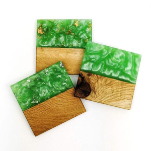 Posavasos Cuadrados de Resina Ecológicos de Lujo Hechos a Mano con Garantía de Calidad, Suministro al por Mayor de Posavasos de Resina y Madera Reciclada Saniya - Product Image 4