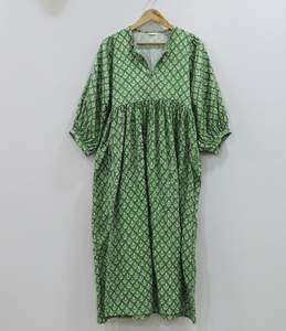 Vestido de Verano Boho Floral de Algodón Puro Ecológico, Cintura Natural India, Largo Midi, Transpirable, Elegante para el Día a Día - Product Image 4