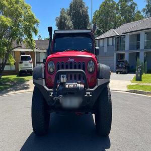 2017 Jeep Wrangler Unlimited Rubicon en buen estado Asientos de cuero de dirección izquierda - Product Image 3