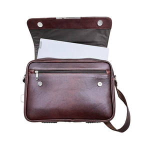 Sac à bandoulière pour ordinateur portable en cuir marron, design élégant et décontracté avec sangle de sac à dos, étui pour ordinateur portable, sac à bagages - Product Image 4