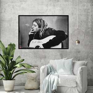 Póster de Nirvana con Kurt Cobain fumando y tomando la guitarra para decoración de pared - Product Image 1