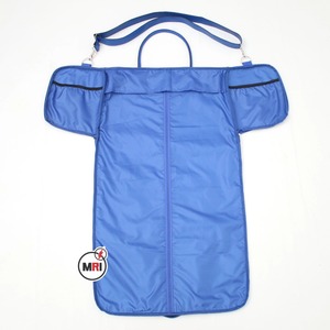 Sac polochon de vêtement en cuir PU avec logo personnalisé de qualité supérieure couvre-vêtements suspendus fermeture à glissière pour le stockage de costumes de voyage le week-end - Product Image 3