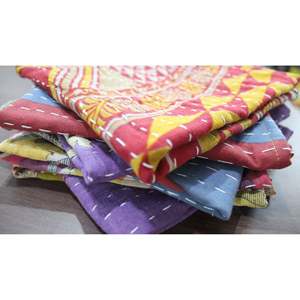 Serviettes de table carrées réversibles en coton 100% à imprimé floral indien, tissu Kantha pour la maison, serviettes de table pour le dîner - Product Image 4