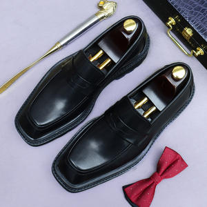 รองเท้าหนังแท้สไตล์อังกฤษแบบทางการ  ทรงโลว์คัท สวมแบบสลิปออน  หนังวัวแท้  งานแฮนด์เมด  สไตล์วินเทจ - Product Image 1