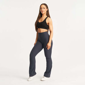 Conjunto de yoga para mujer, ropa deportiva para gimnasio, conjunto de yoga personalizado para mujer - Product Image 1