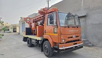 Plataforma de perforación duradera de pozos de agua DTH RSD250 300m de profundidad 300mm de diámetro montado en camión Ashok Leyland 180HP venta al por mayor OEM