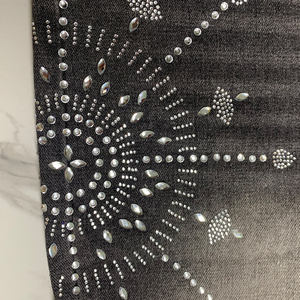 Shorts en jean de qualité supérieure fabriqués au Pakistan pour hommes, shorts en jeans vintage délavés avec des strass, shorts fabriqués au Pakistan - Product Image 4