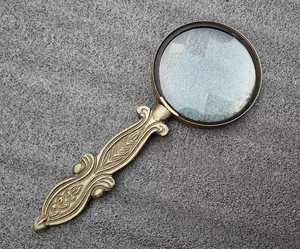 Lupa de Lectura de Diseño Vintage, Artesanía India de Alta Calidad - Product Image 4