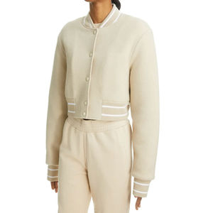 Chaqueta universitaria de mujer hecha a medida de alta calidad, cuerpo de lana y mangas de cuero brillante, chaqueta universitaria de béisbol Letterman para mujer - Product Image 3