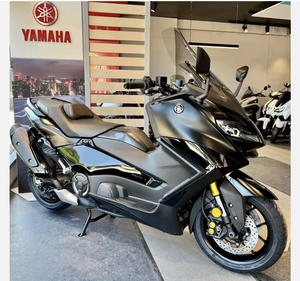 AUTOPARK VENTAS RÁPIDAS Yamaha TMAX 560 ABS TECH MAX Motocicleta Scooter Listo para enviar con garantía - Product Image 3