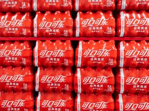 เครื่องดื่มโซดา550มล. กลิ่นโคคาโคล่าจากจีนน้ำอัดลม - Product Image 4