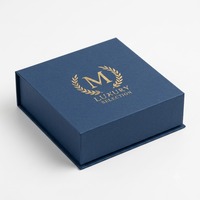 Boîte de présentation de luxe, emballage de vente au détail boutique, logo personnalisé exclusif, matériau recyclable pour confiseries et produits alimentaires