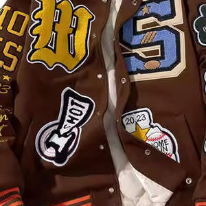 Chaqueta universitaria Premium para hombre y mujer, cuello elegante y cómodo, ropa de moda más vendida para uso al aire libre para todas las edades - Product Image 3