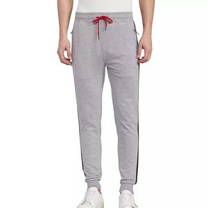 Conjuntos Deportivos de Moda Ecológicos para Hombre con Cremallera, OEM Personalizado, Cómodo para Gimnasio y Deportes, Corte Ajustado, 5 Piezas - Product Image 4