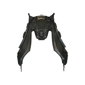 Panel Lateral Delantero Derecho Original Yamaha TMAX 530 2012-2016 con Carenado de Faro en Plástico ABS y Fibra de Carbono 59C241390000 - Product Image 3