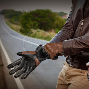 Nouveauté Gants de moto sport Gants de moto en cuir véritable Gants de moto personnalisés - Product Image 4