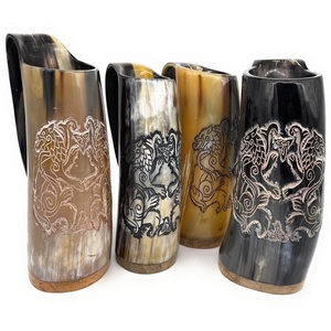 Tasses à bière en céramique de corne de buffle naturelle personnalisable de style européen Tasses à boire Viking naturelles pour cadeaux d'affaires personnalisables - Product Image 3
