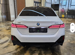 BM W M5 M-Sport 2024 d'occasion impeccable, conduite à gauche, à vendre - Product Image 6